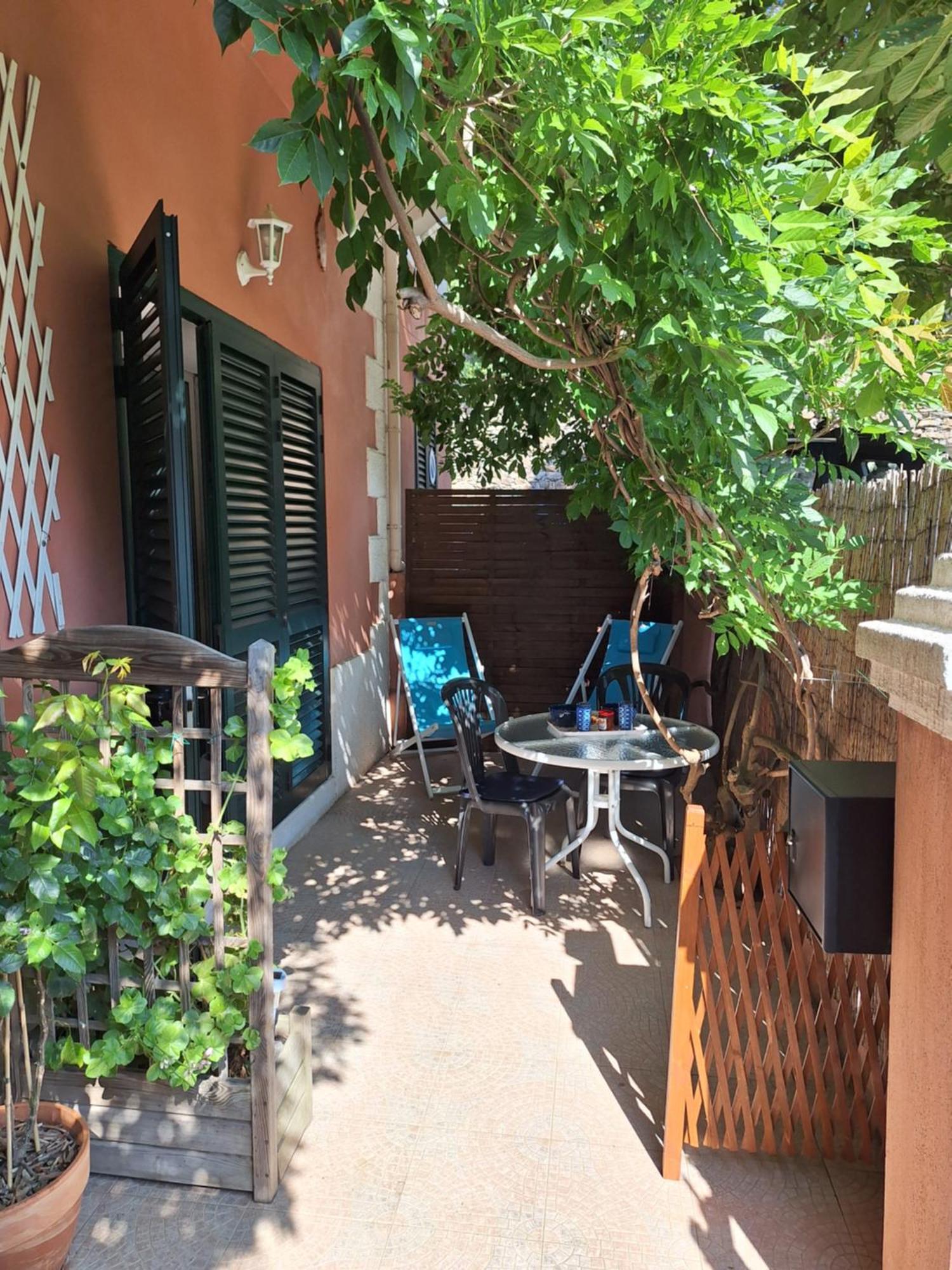 Le Clos Osteria Barbaggio Exterior photo